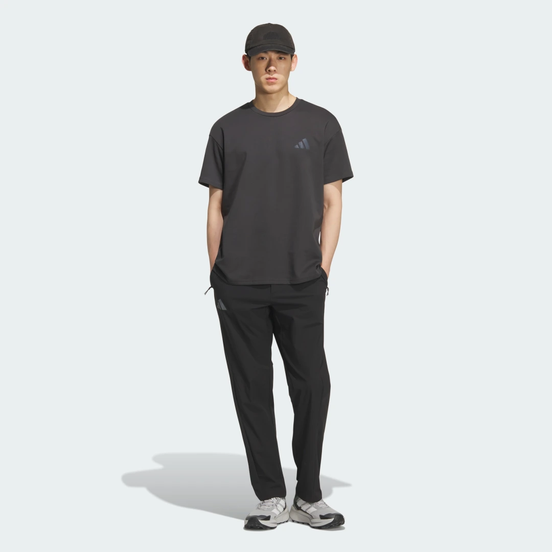 Detalle de Camiseta estampada Xploric de Adidas – Gris