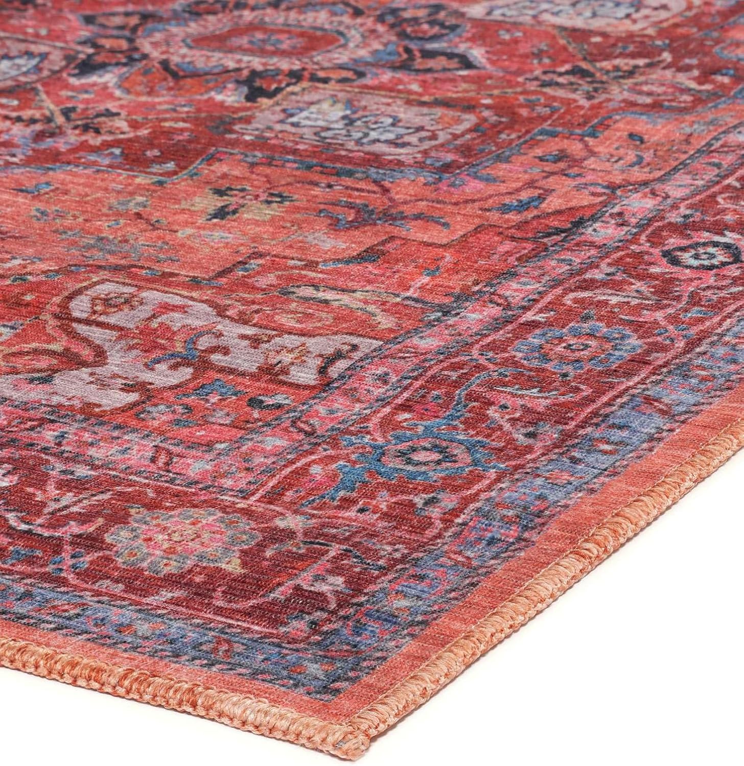 Detalle de RugVista Georgia Oriental Rug, 160 x 230 cm, Red and Blue, Low Pile