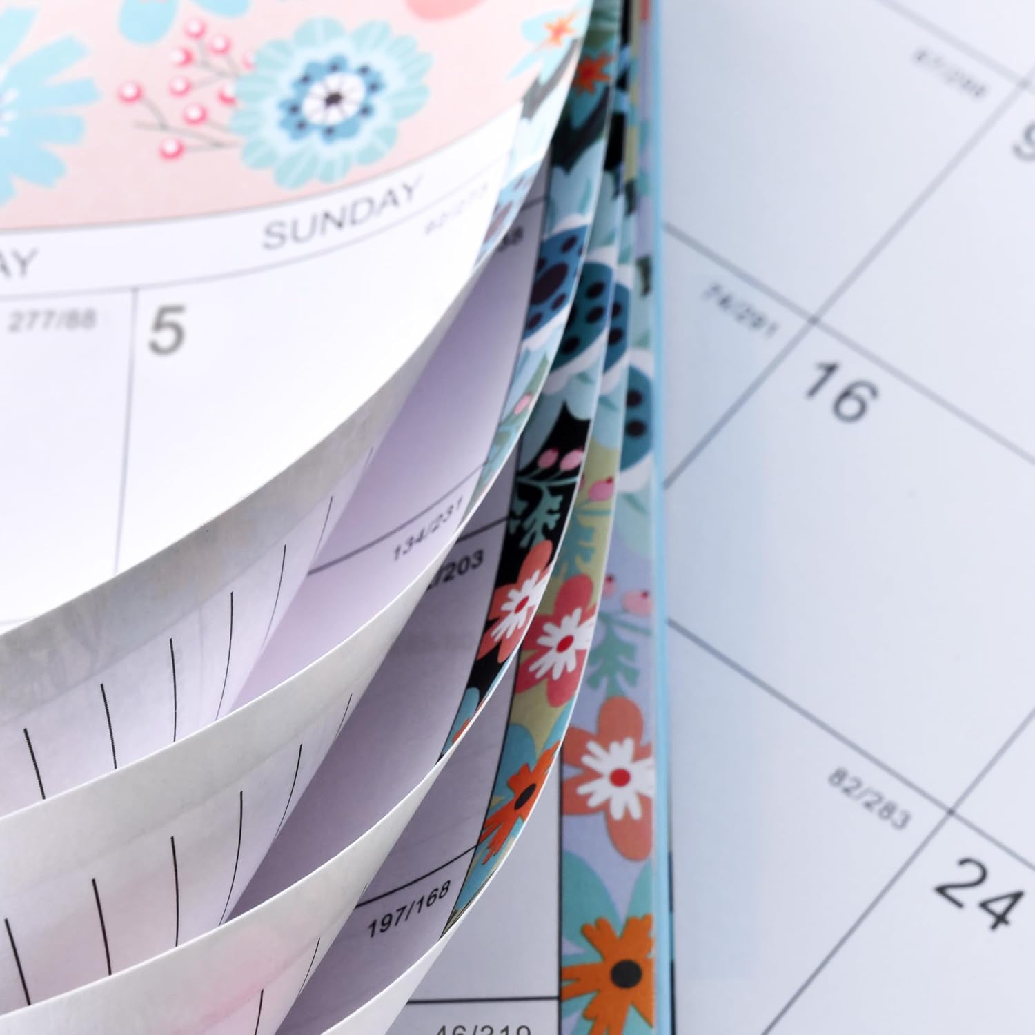 Thumbnail 4 de 2026-2027 Desk Calendar - Standing Flip with Thick Paper, July 2026 to December 2027