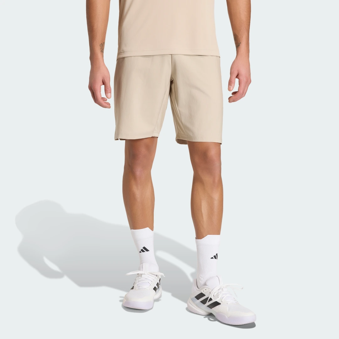 Detalle de Pantalón corto Club Tennis Climacool 3 bandas de Adidas – beige