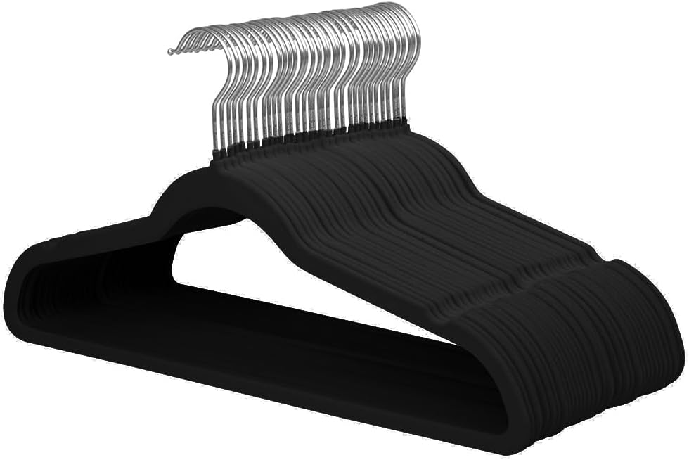 Detalle de Stormix Velvet Clothes Hangers, 17.3-inch