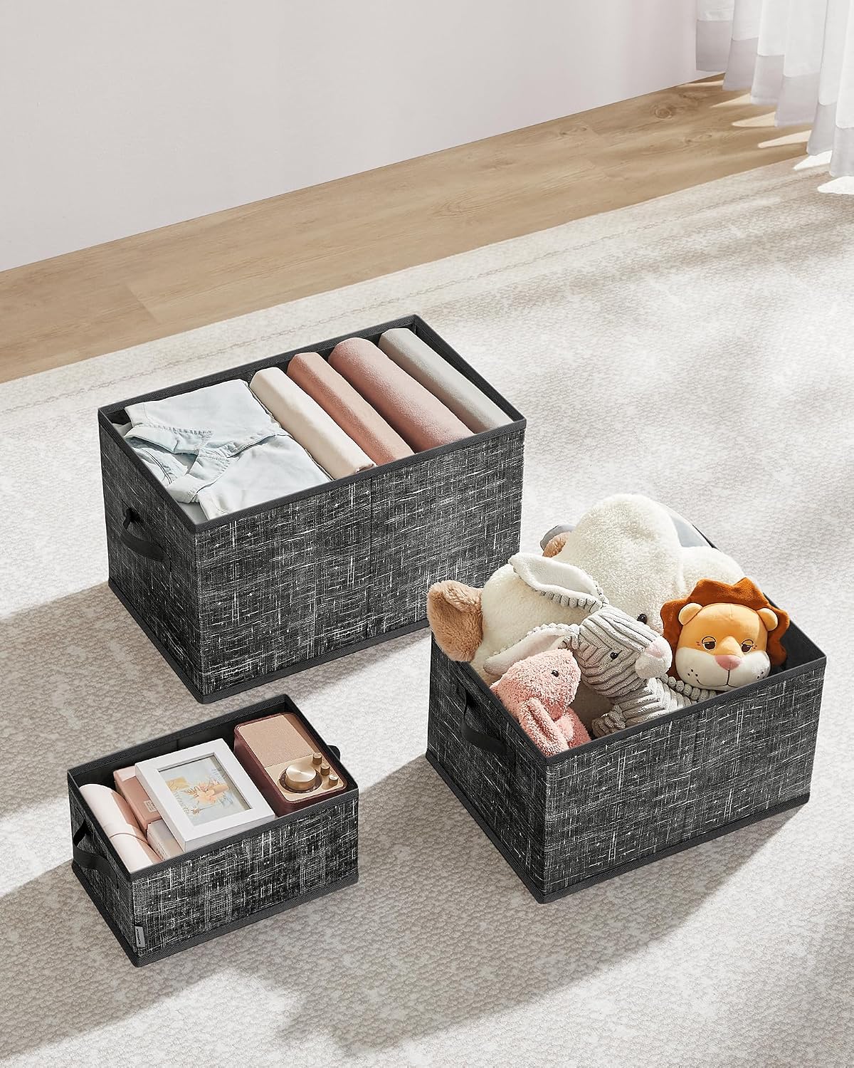 Detalle 2 de SONGMICS TINA ROB450B01 – zestaw 3 składanych pudełek 45 l
