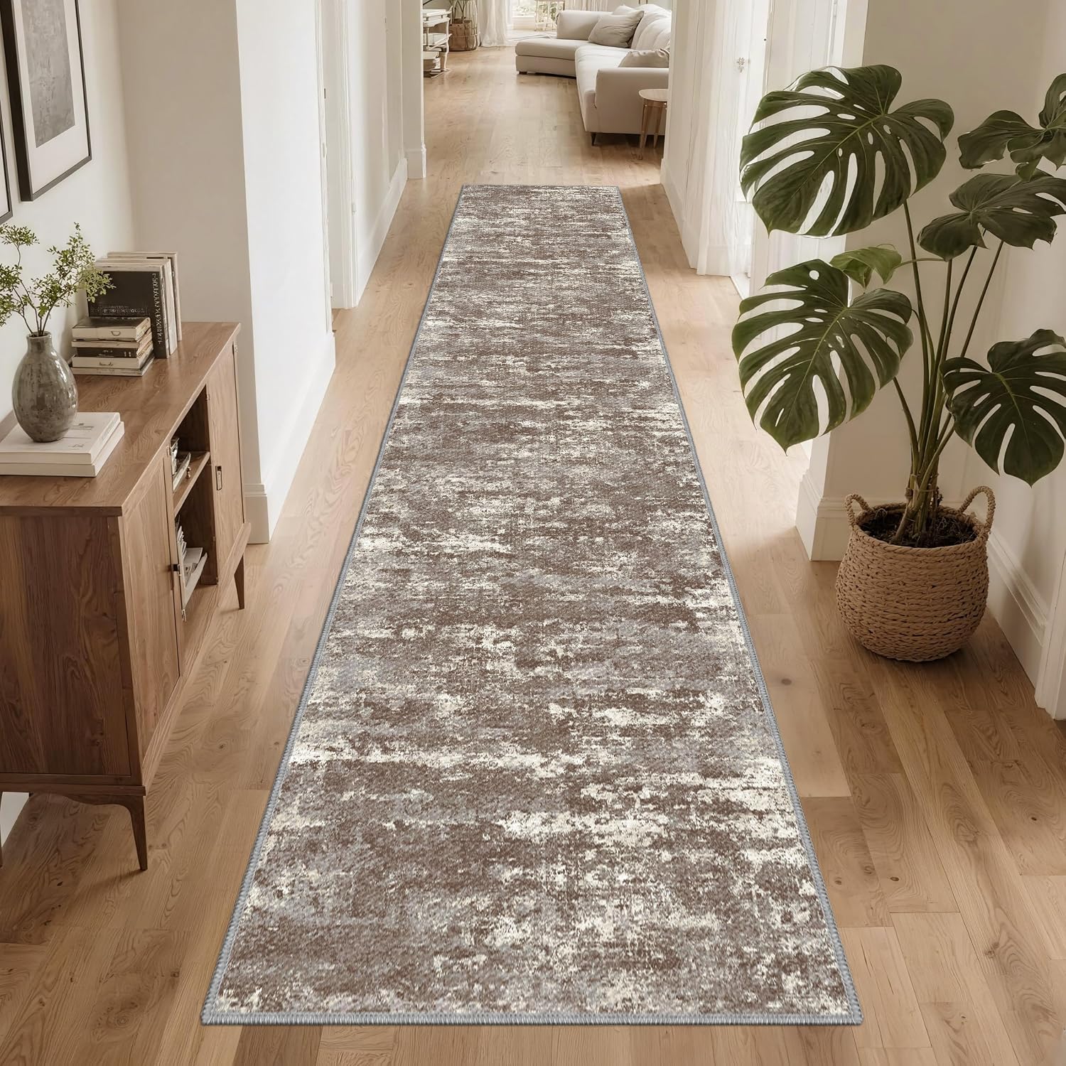 Detalle de TTelephant Nina 2' x 10' Runner Rug, Abstract Brown, Washable with Silicone Backing