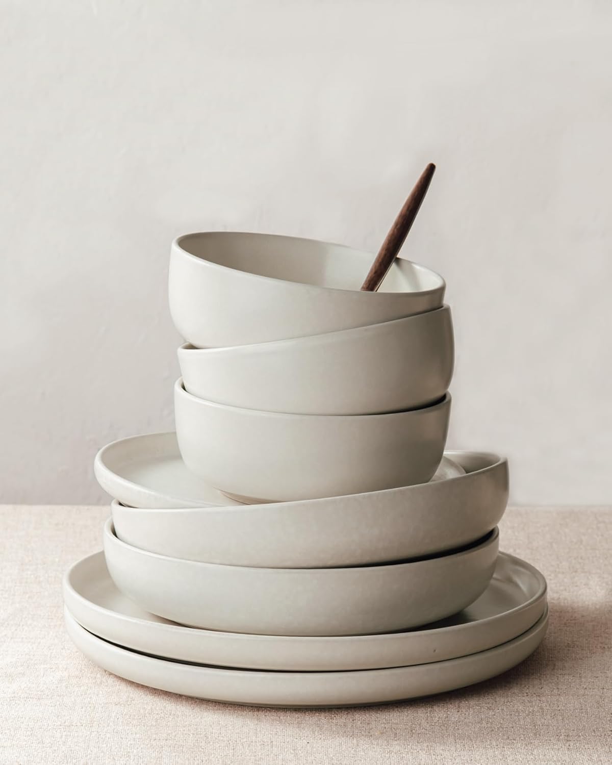 Detalle 2 de Famiware Milkyway 24-Piece Dinnerware Set