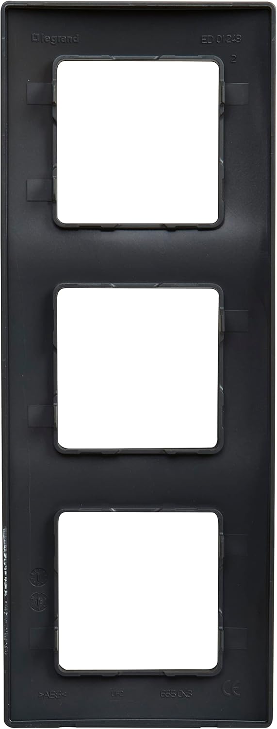 Detalle de Legrand 396417 cadre ou plaque pour mécanisme Niloé 3 éléments noir