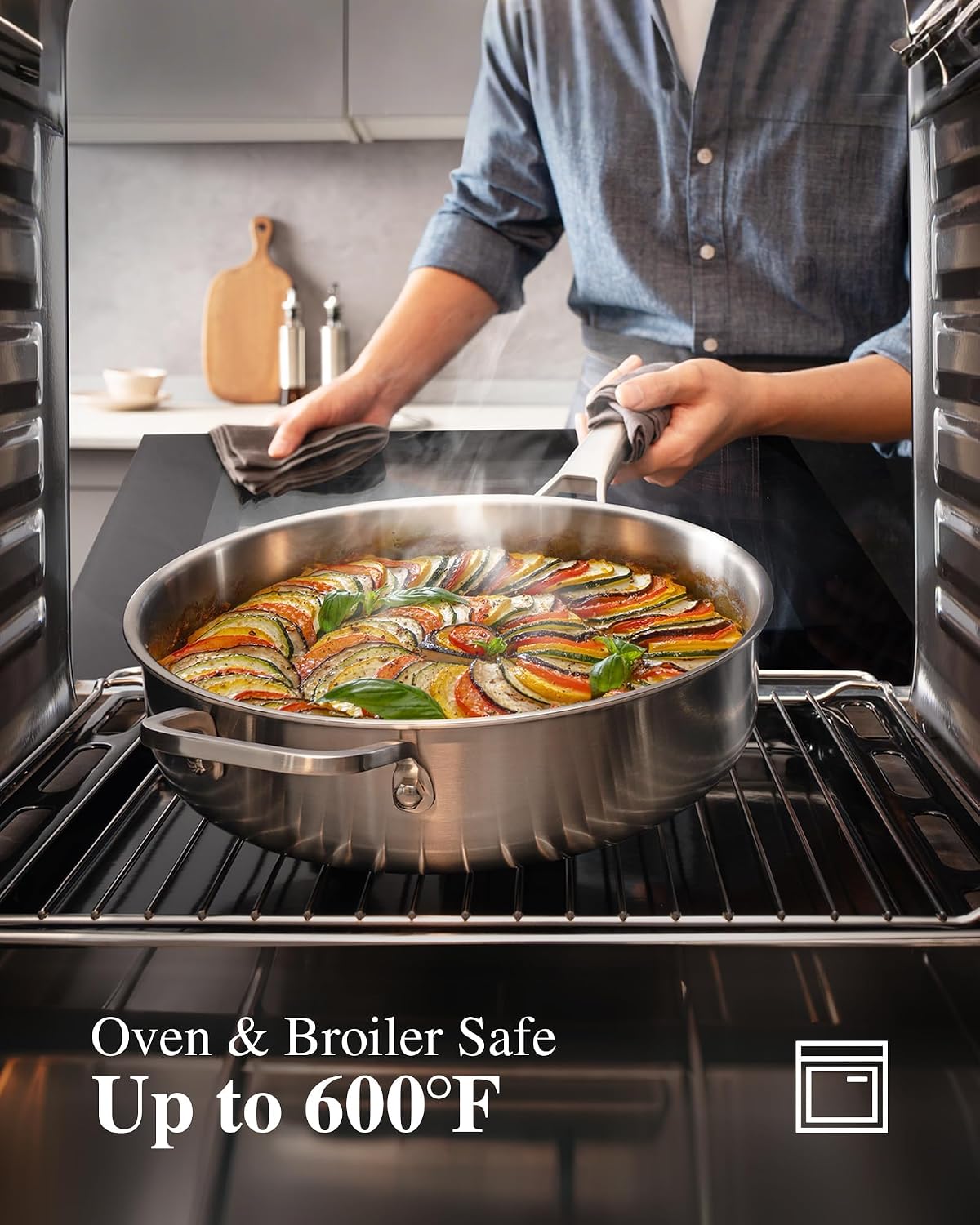 Detalle 2 de Tri-Ply 10-Piece Stainless Steel Cookware Set