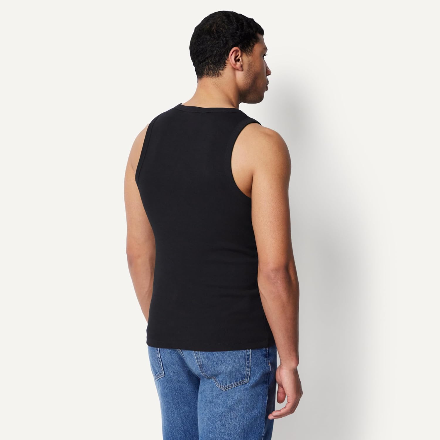 Detalle 2 de Amazon Essentials Men's Slim-Fit Ribbed Vest