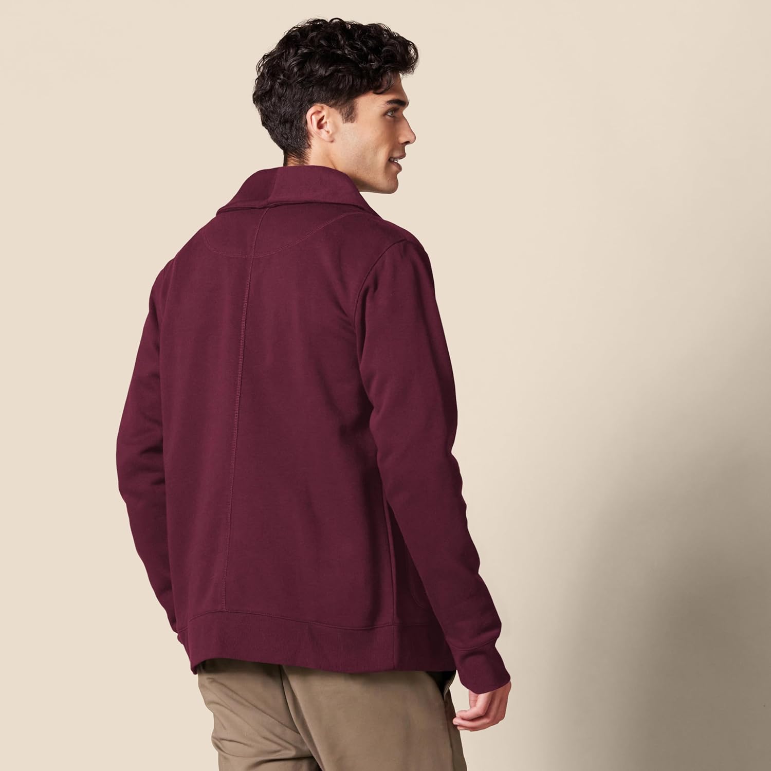 Thumbnail 2 de Amazon Essentials Herren Strickjacke aus Fleece mit langen Ärmeln und Schalkragen