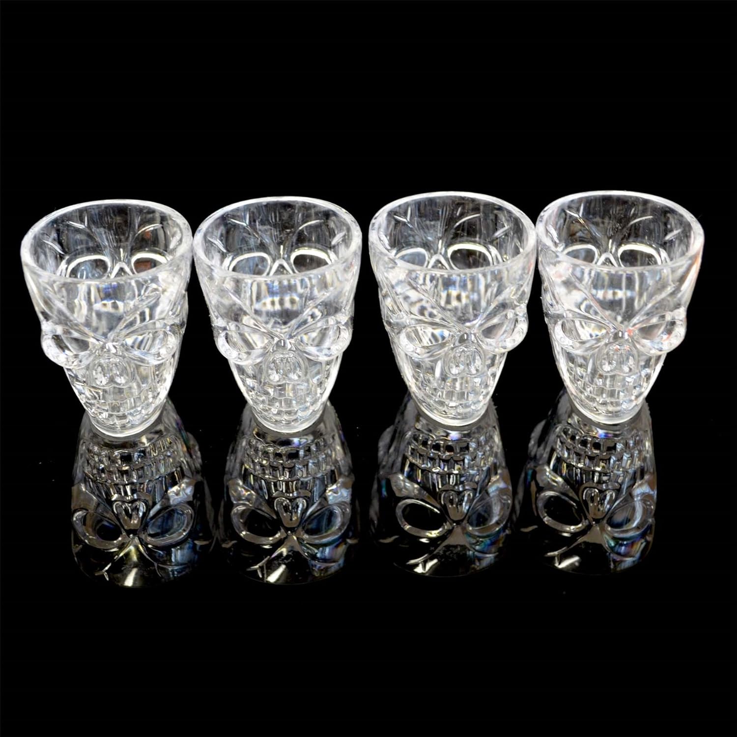 Detalle 2 de SHATCHI set of 4 Halloween clear shot glasses (55ml) with 3D skull shape
