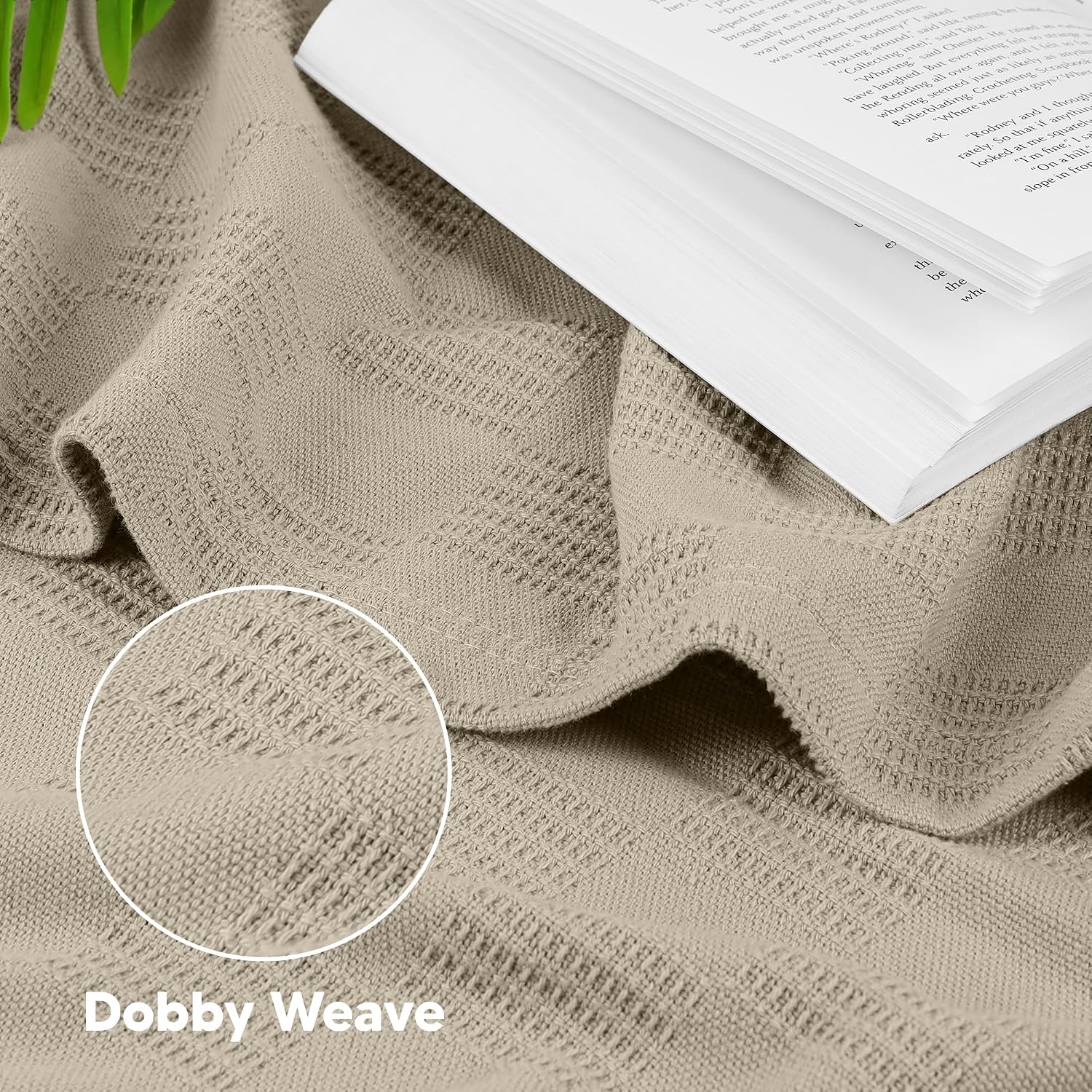 Detalle 2 de Utopia Bedding 100% Cotton Thermal Blanket, King, Khaki, 90 x 108 Inches