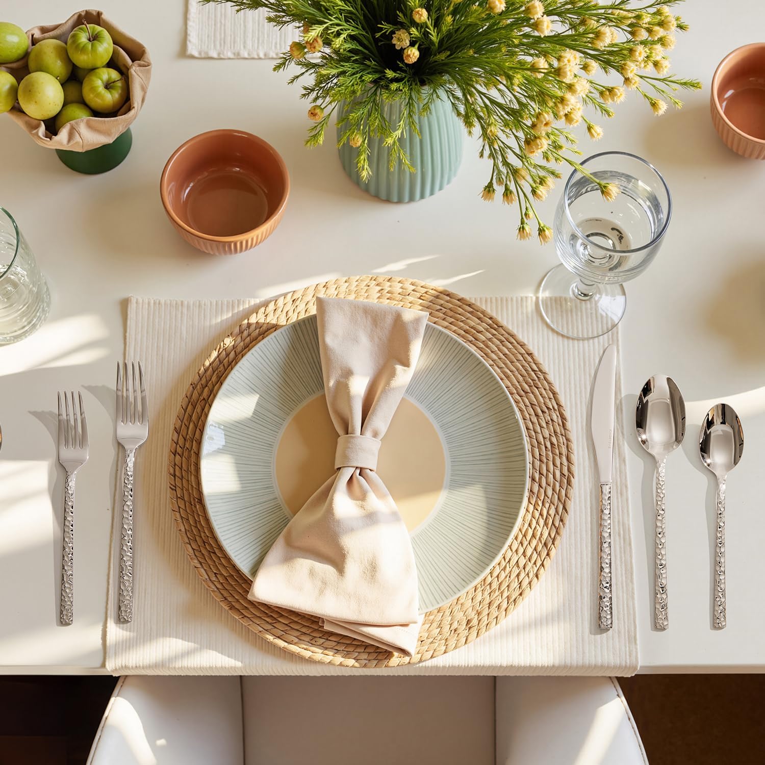 Thumbnail 5 de KINGSTONE 60-Piece Hammered Silverware Set (18/10 Stainless Steel) for 12