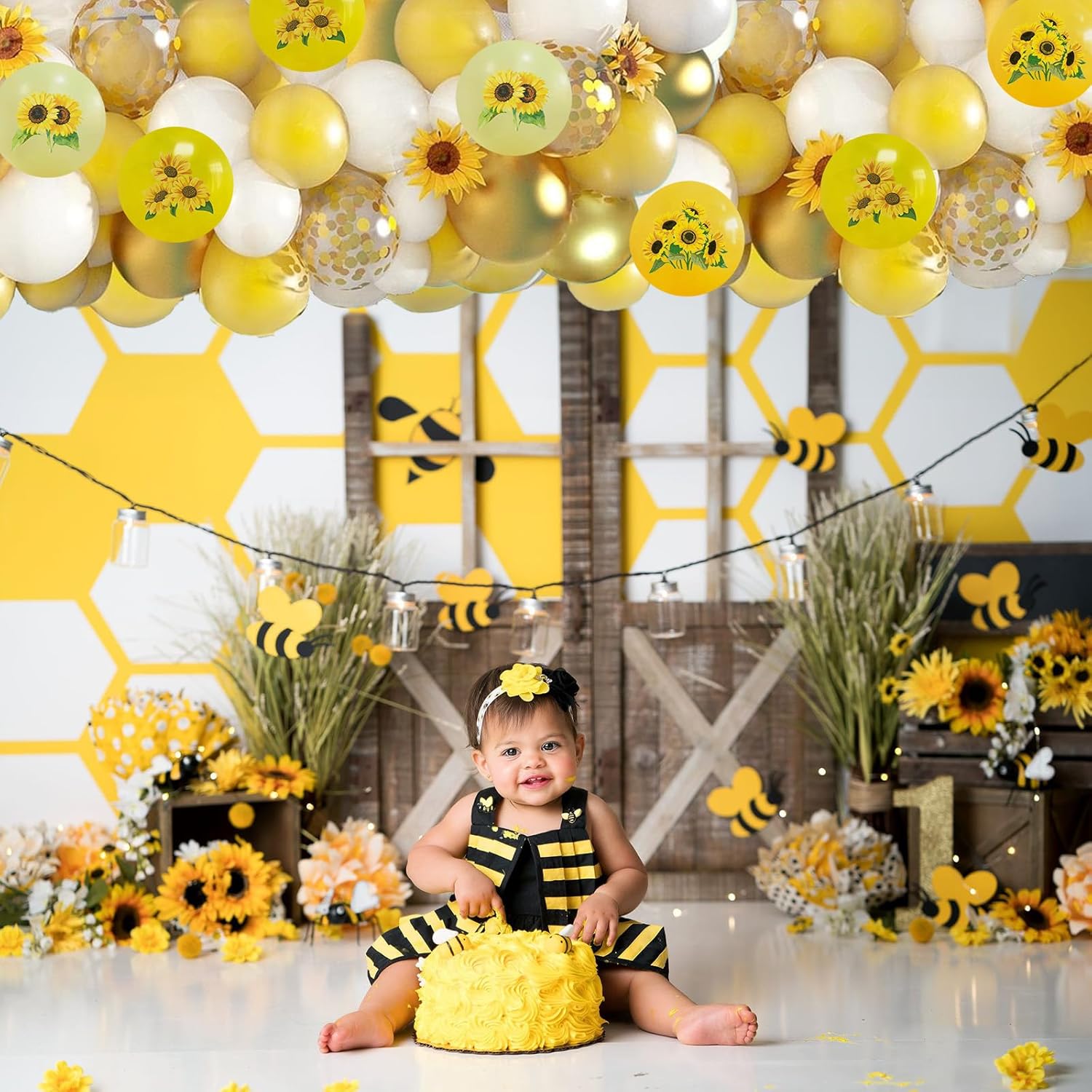 Thumbnail 3 de Sunflower Yellow Gold Balloons (12 Inch) with Metallic Gold Confetti — Bee Theme Party Decor Set for Kids Birthday & Showers