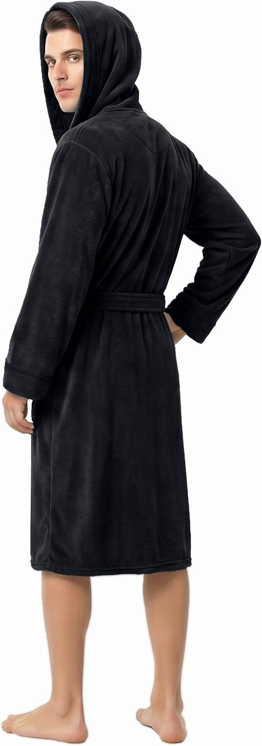 Detalle 2 de NY Threads EU0616 Hooded Plush Fleece Robe with Adjustable Belt and Pockets