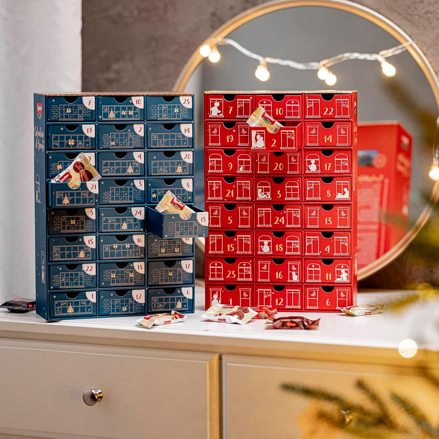 Thumbnail 3 de Loacker Calendario dell’Avvento 2026 con 24 bontà in 11 gusti diversi, cofanetto blu riutilizzabile