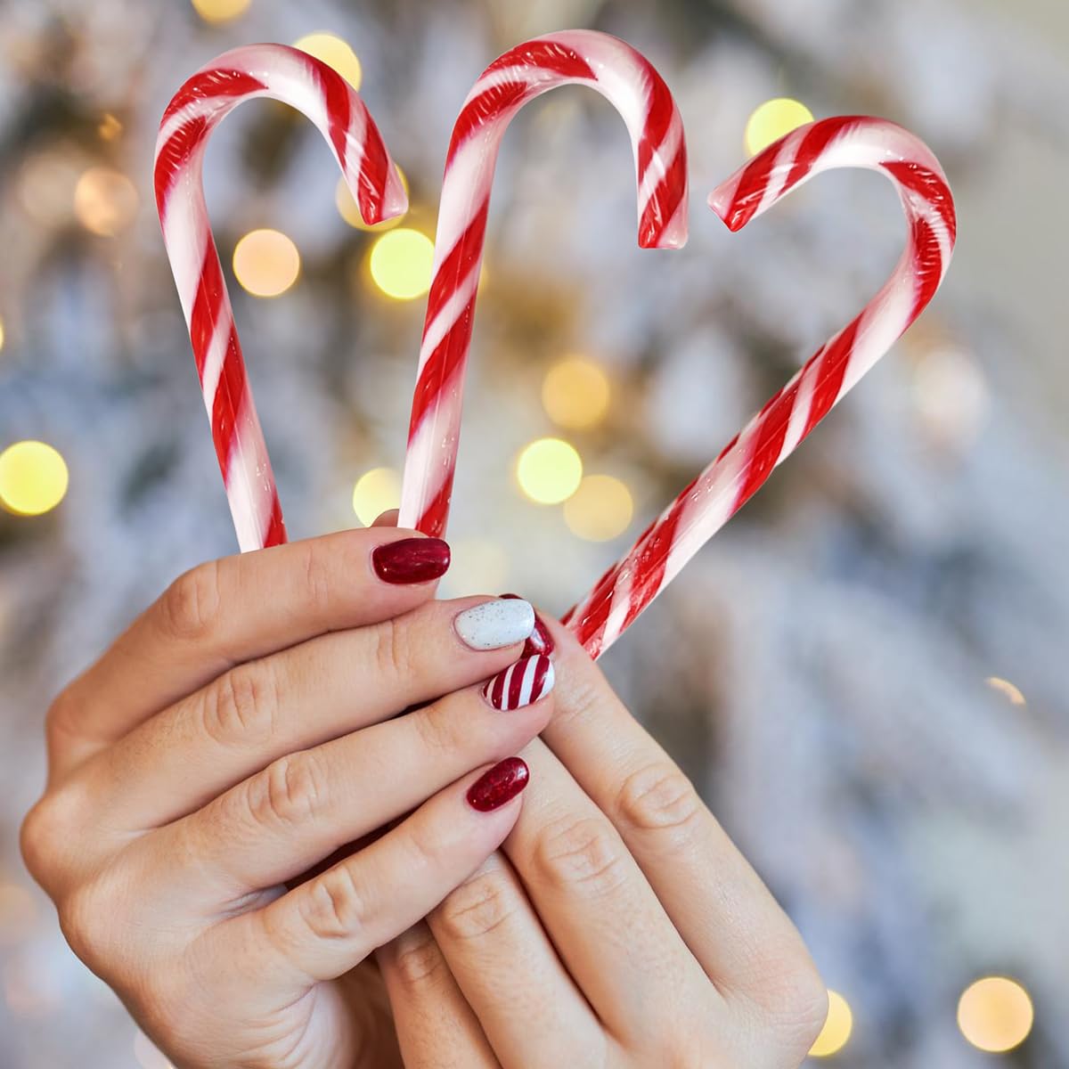 Detalle 1 de Yumzo Christmas Candy Canes, 50 Count, Peppermint, Individually Wrapped