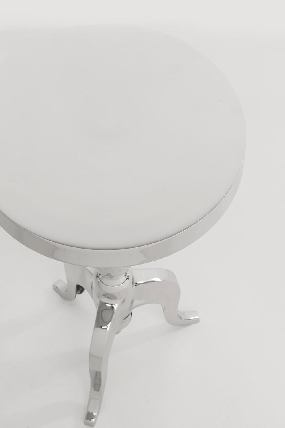 Detalle 1 de Kare Design tavolino d'appoggio Barocco: stile Barocco in alluminio nichelato, 62x27x27