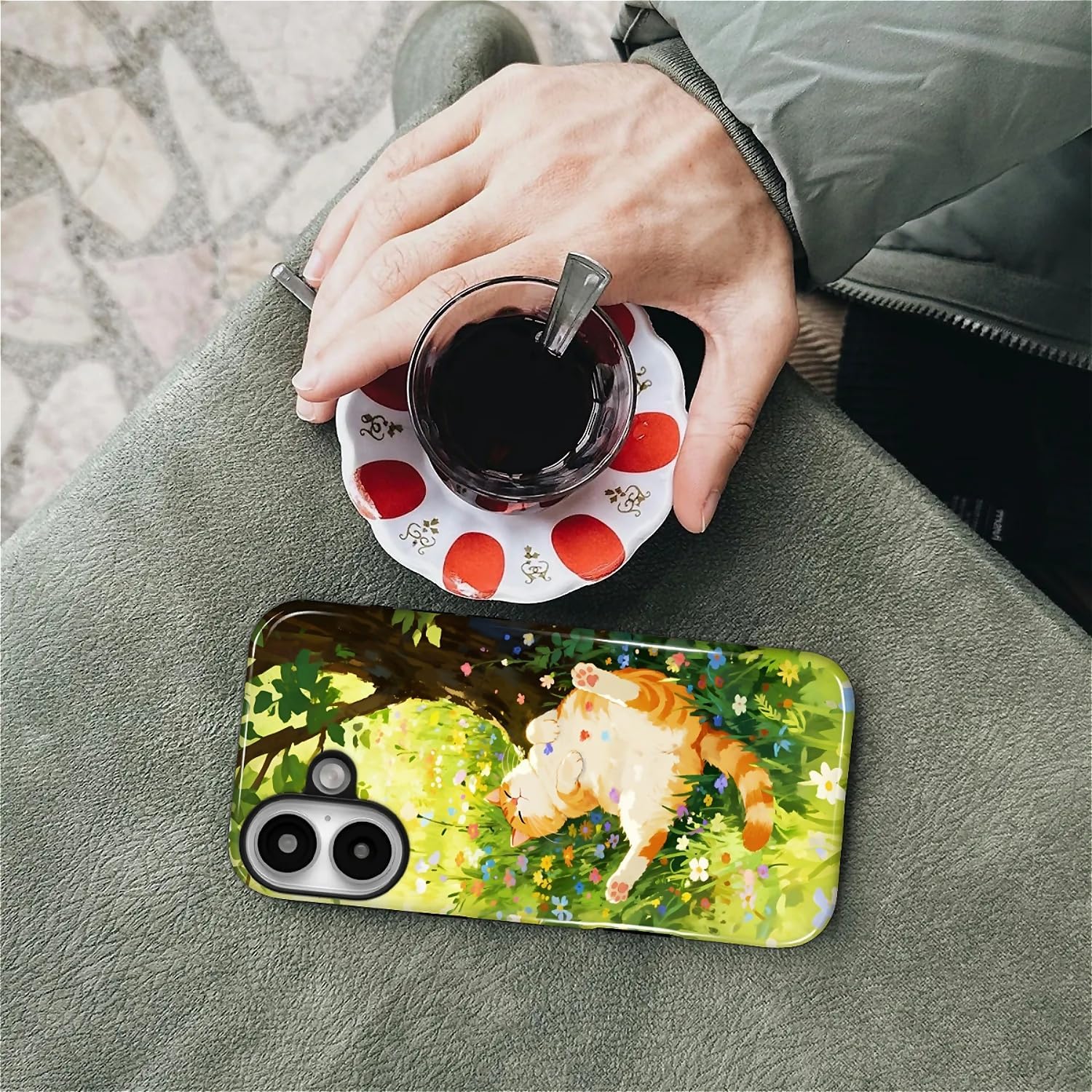 Detalle 2 de iPhone 16 Plus Protective Case