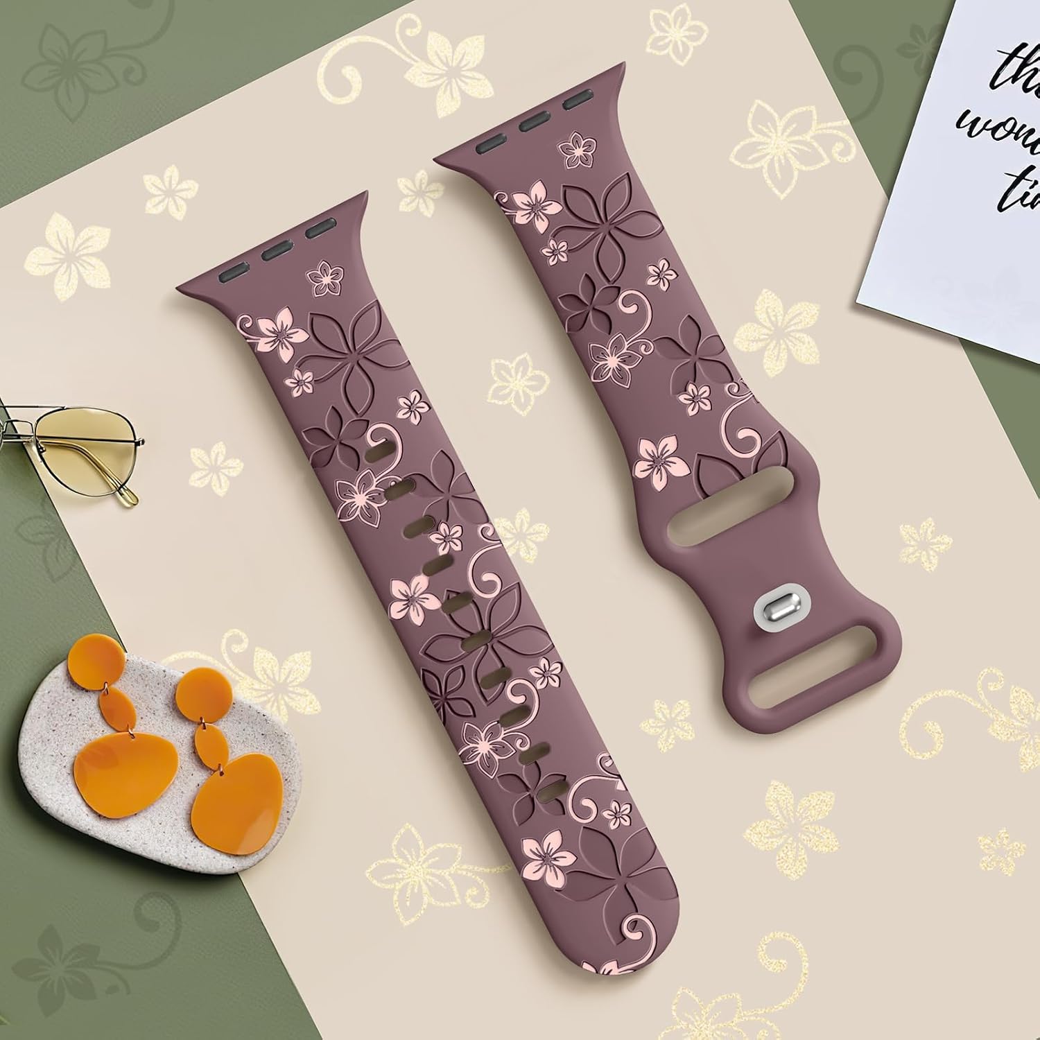Thumbnail 2 de Floral Engraved Soft Silicone Strap for Apple Watch (38mm–49mm) – Two-Tone Flower Band