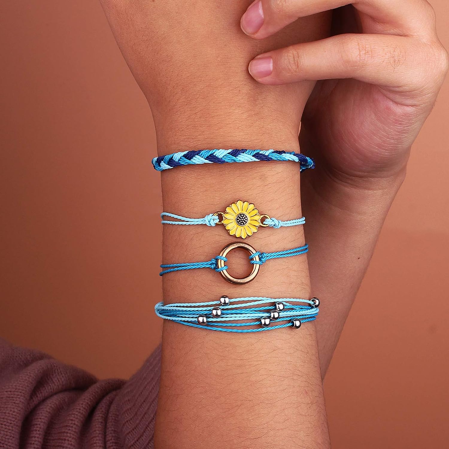 Detalle de Sunflower String Bracelets, Adjustable
