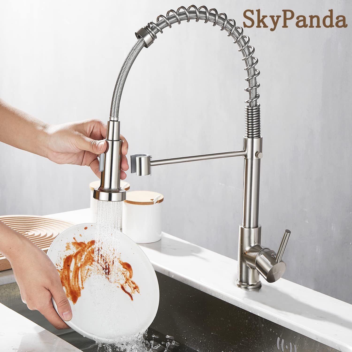 Detalle 2 de SkyPanda Rubinetto da cucina girevole 360° con doccetta 🚰
