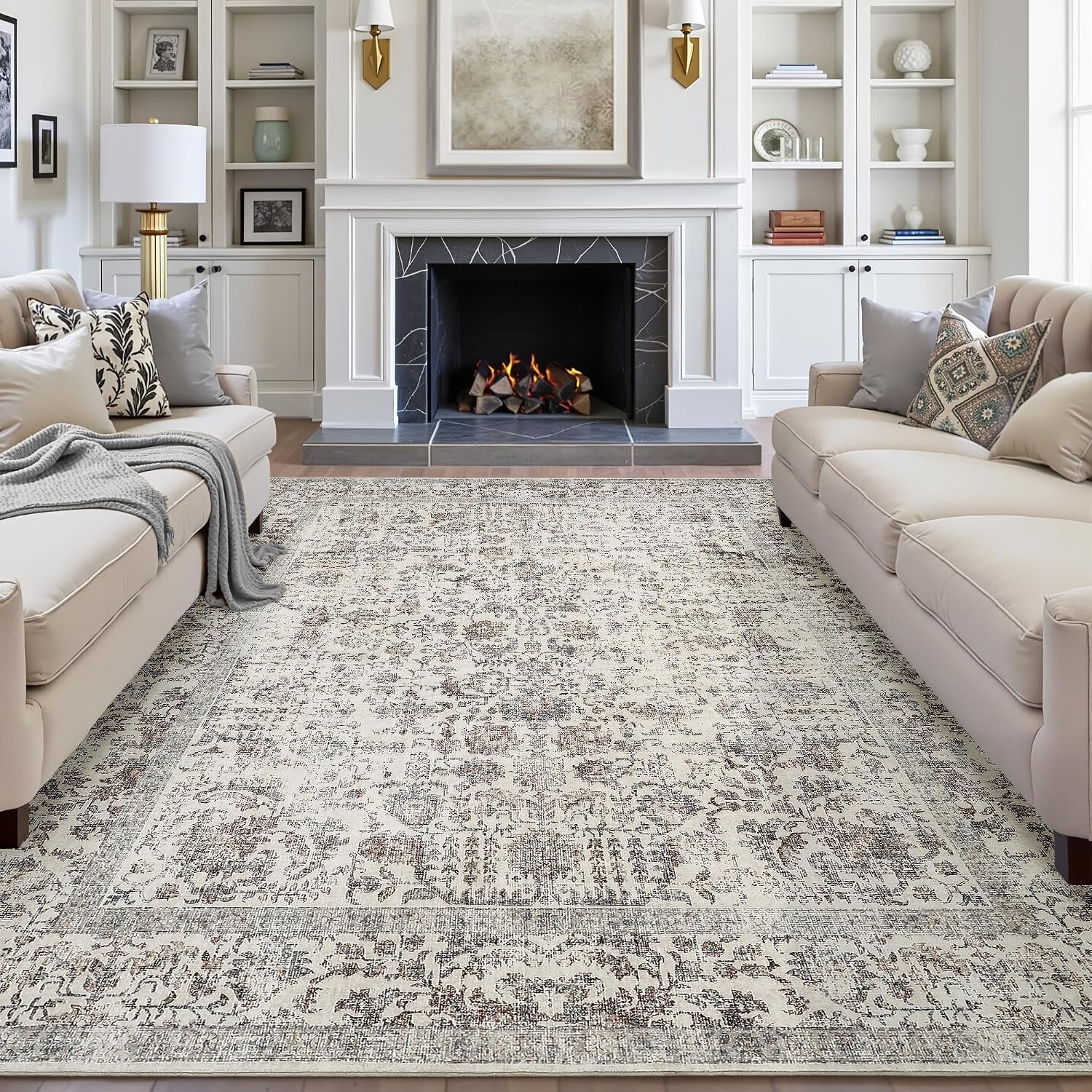 Detalle de HUGEAR vintage rug 200x300cm for high traffic