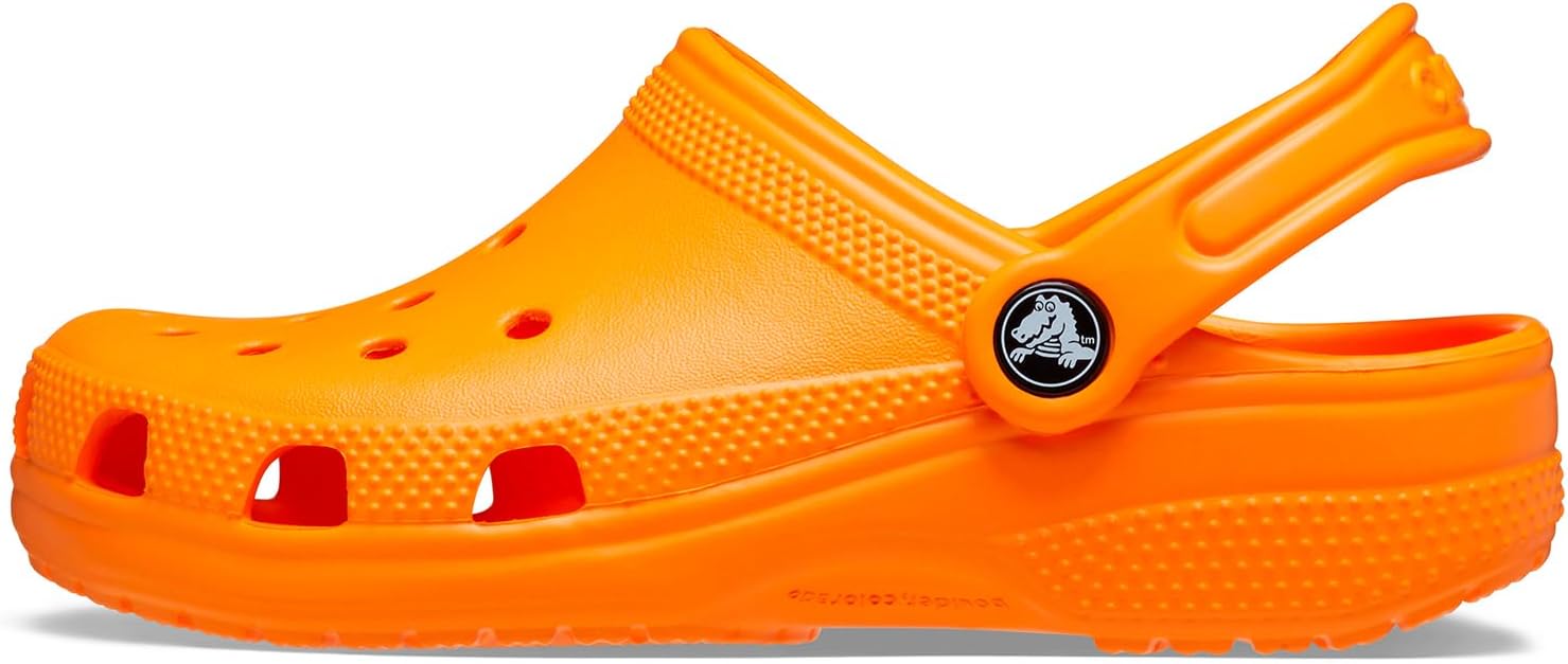 Detalle 1 de Crocs Unisex Kids Classic Clog T Clog in Orange Zing (UK 6) – A Practical Everyday Pick