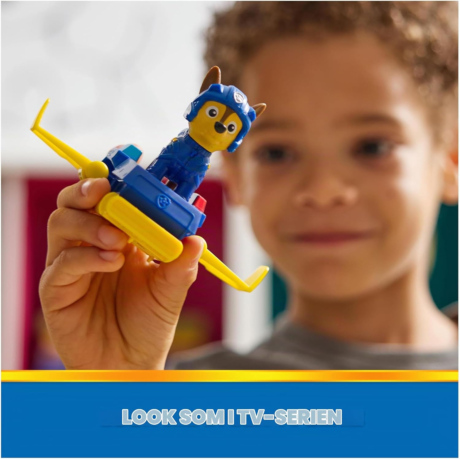 Detalle de PAW Patrol Chase Action Pup – figur med miniräddningsflygplan och utfällbara vingar