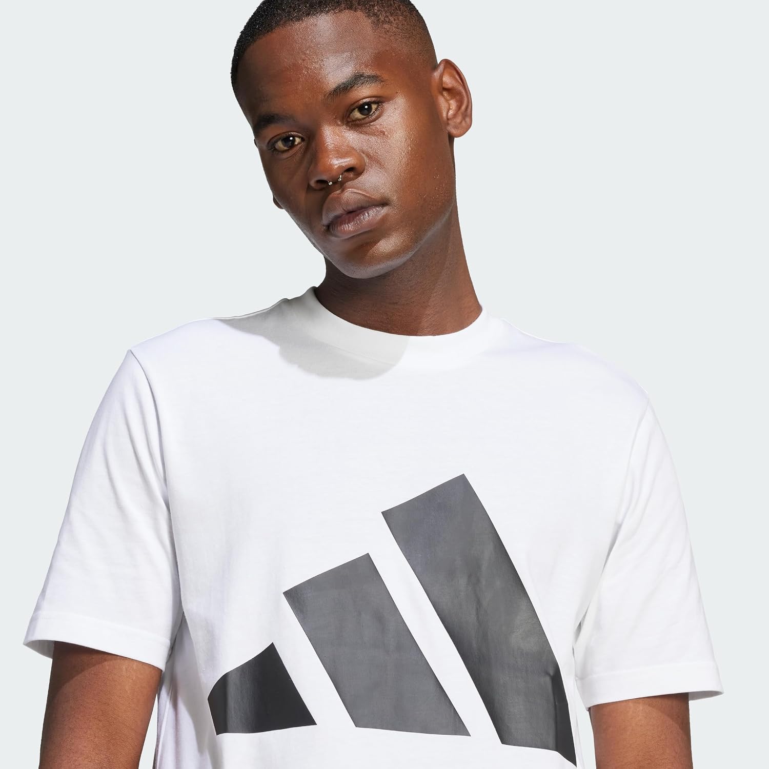 Detalle 2 de Adidas Essentials Big Logo camiseta 100% algodón