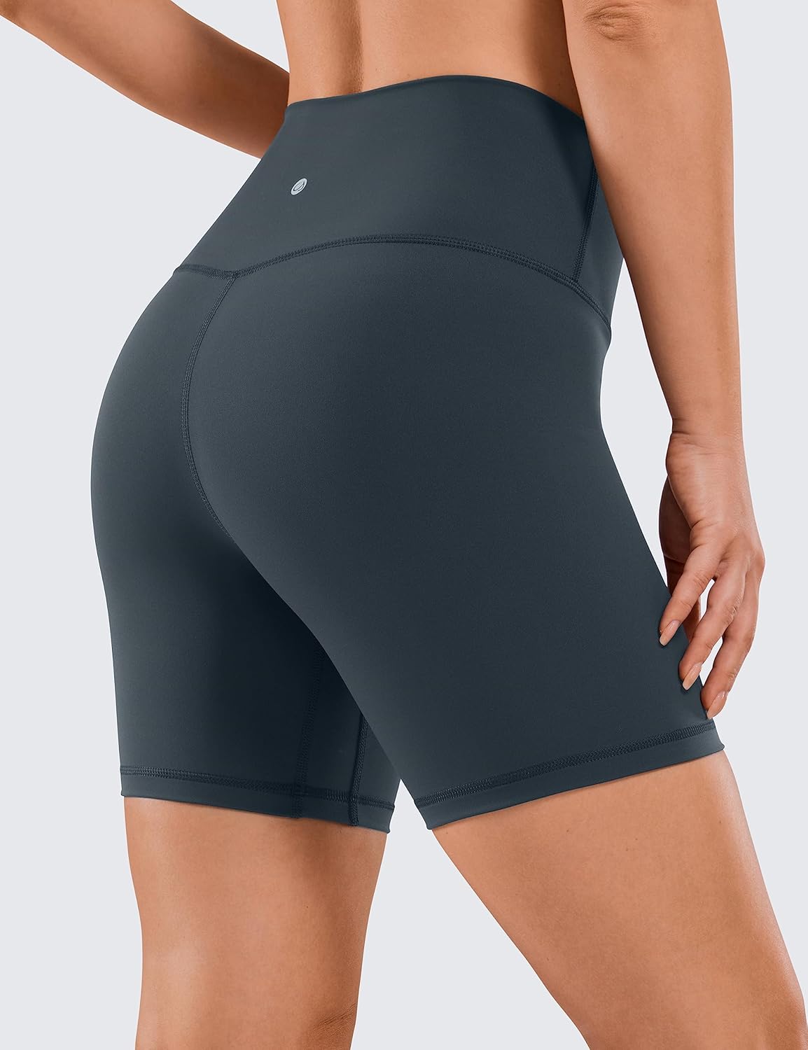 Thumbnail 1 de CRZ YOGA Femmes Naked Feeling – Short de yoga taille haute 15 cm, compression légère et poches discrètes