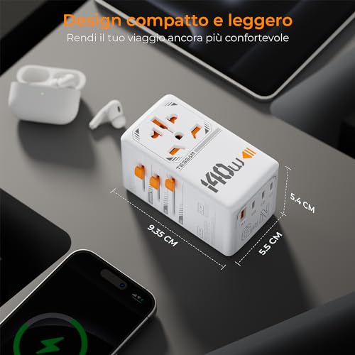 Detalle de Adattatore Universale da Viaggio TESSAN: 3 USB C (140W) + 1 USB A + presa universale 2500W