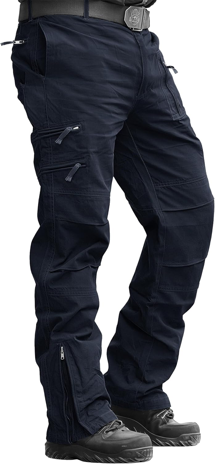 Detalle de Cargo combat trousers with 9 pockets