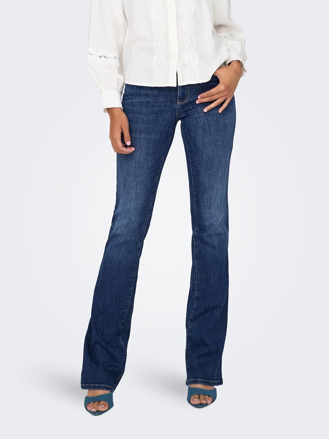 Detalle 2 de ONLY ONLANN Jean flare 1 jean