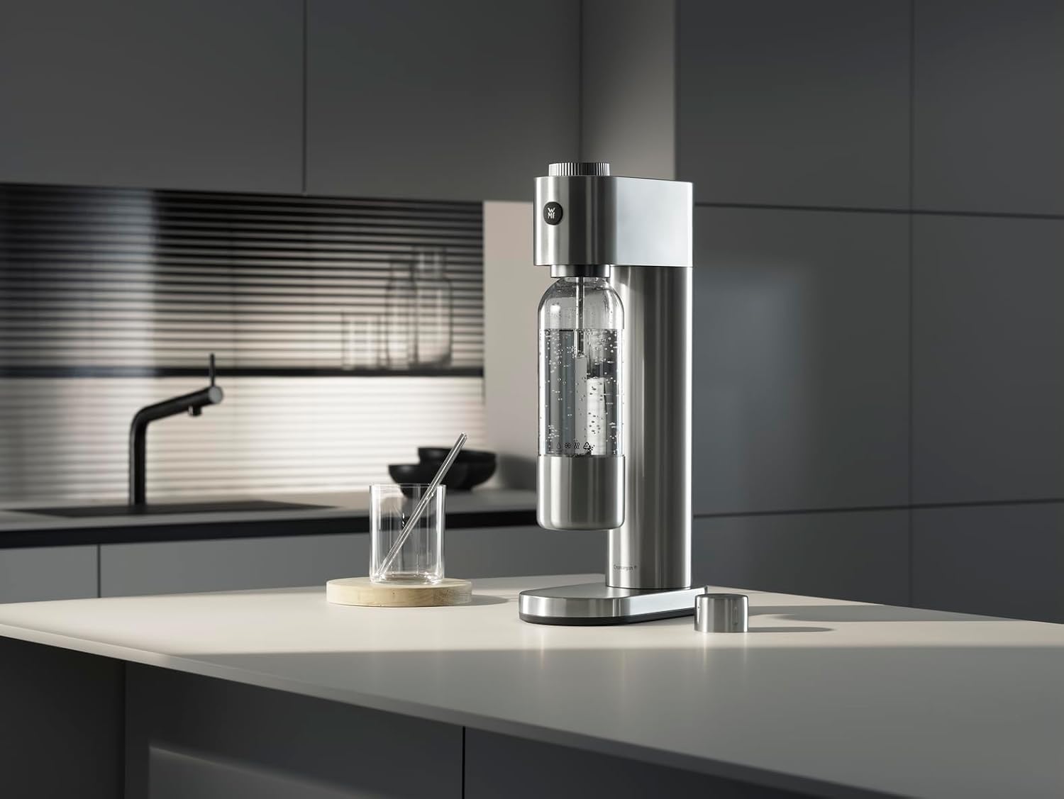 Thumbnail 1 de WMF Element One Wassersprudler – Vollautomatische Edelstahl-Sprudelmaschine, 3 Sprudelgrade, platzsparendes Design