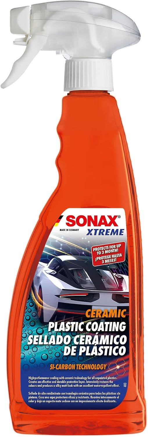 Detalle de SONAX XTREME Ceramic plastskydd 750 ml – satinfinish och UV-skydd