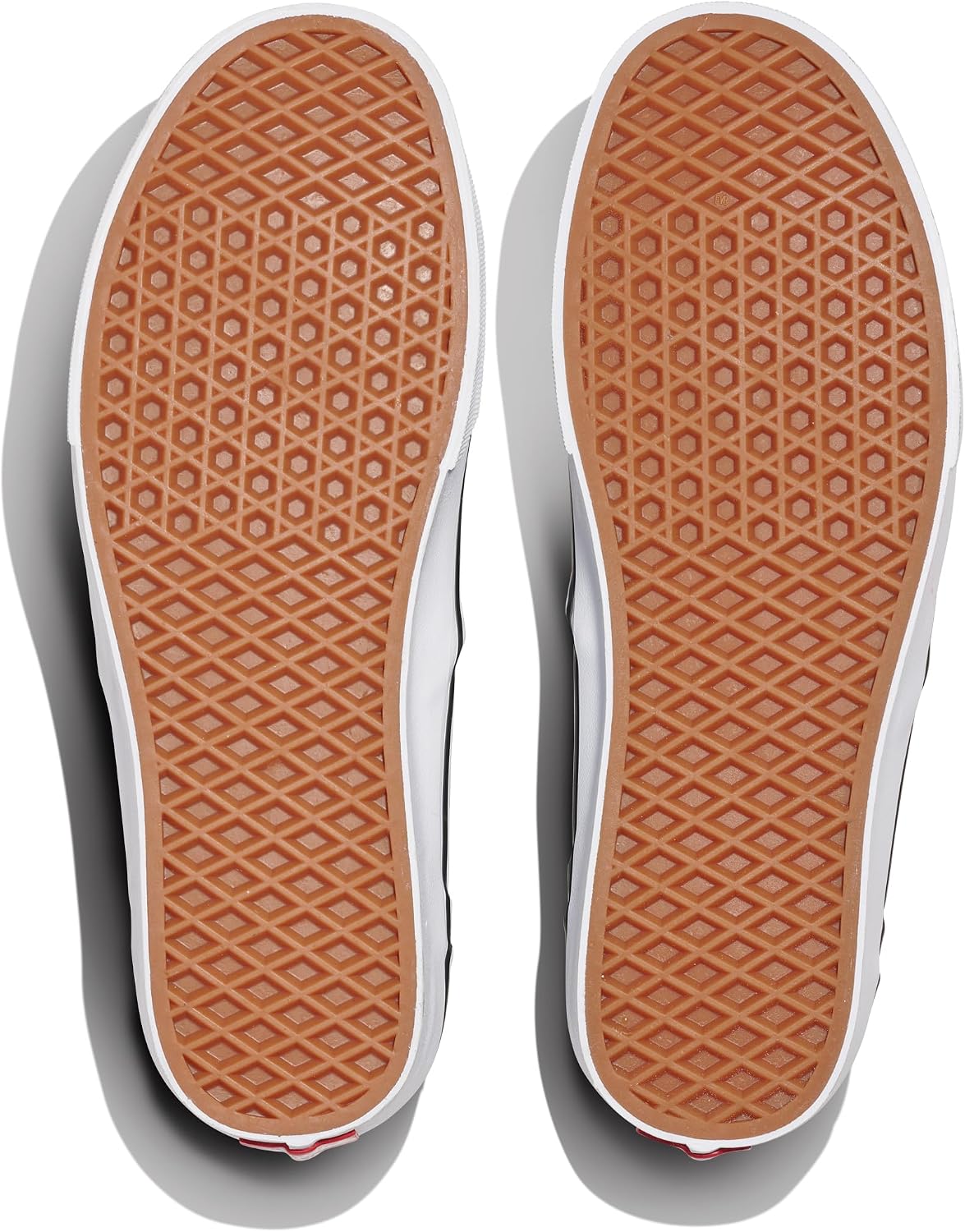 Detalle de Vans Men’s AsherTrainers – low profile canvas trainers with elastic side accents