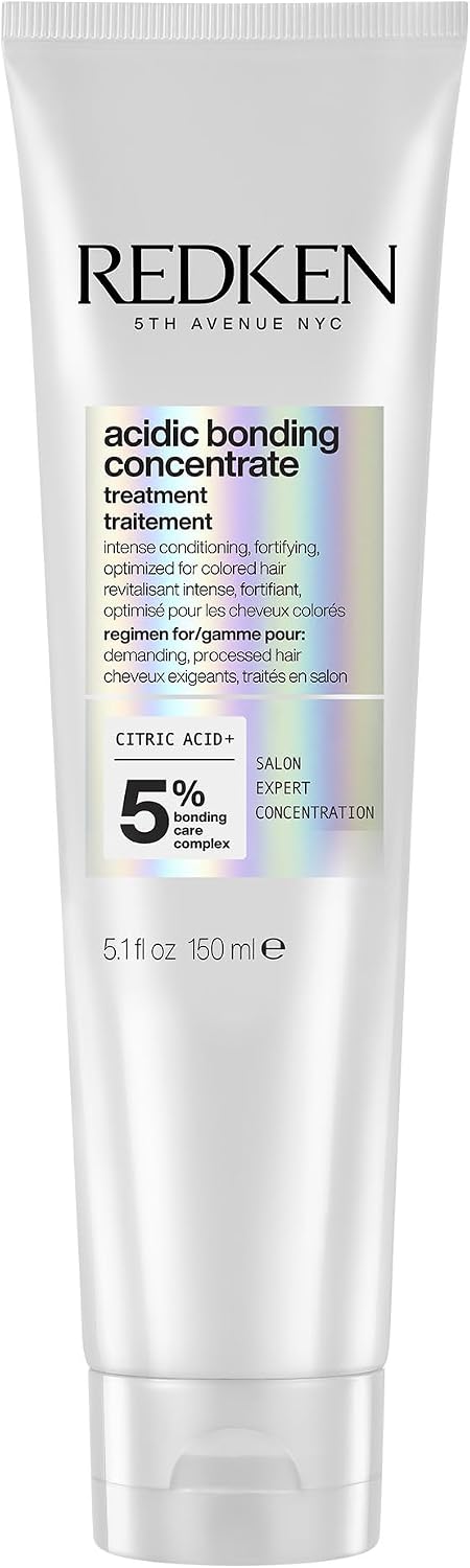 Detalle de Redken Acidic Bonding Concentrate Leave-In Treatment (with heat protection) for damaged and colour-treated hair