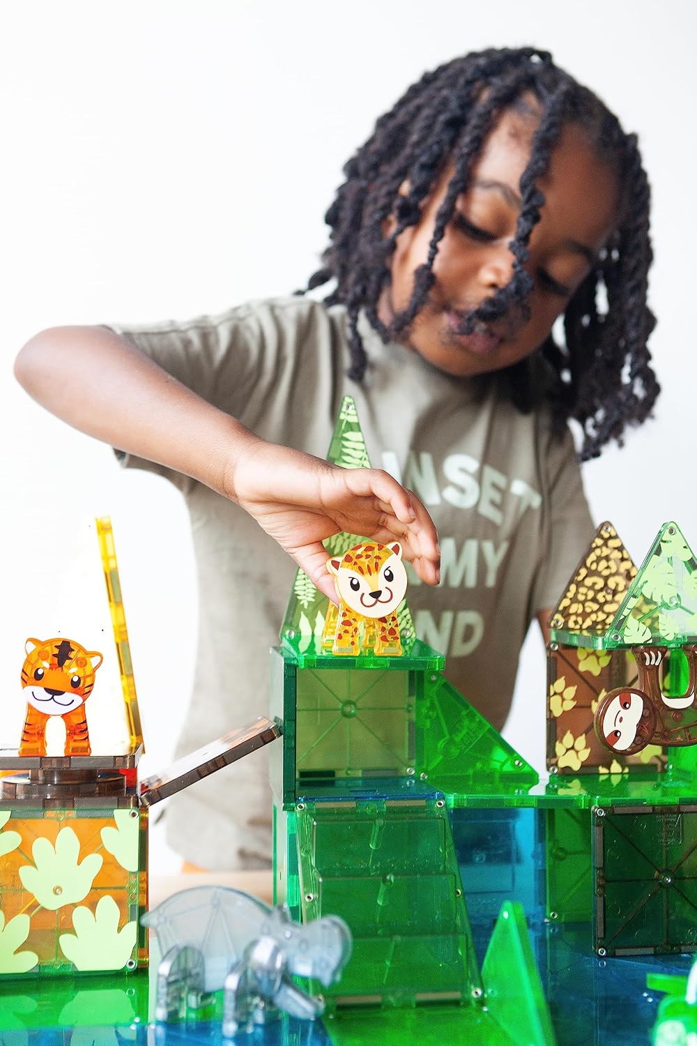 Thumbnail 3 de MAGNA-TILES Jungle Animals 25-Piece Magnetic Set