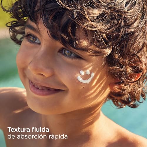 Detalle 1 de ISDIN Fusion Fluid Mineral Baby SPF 50 50 ml