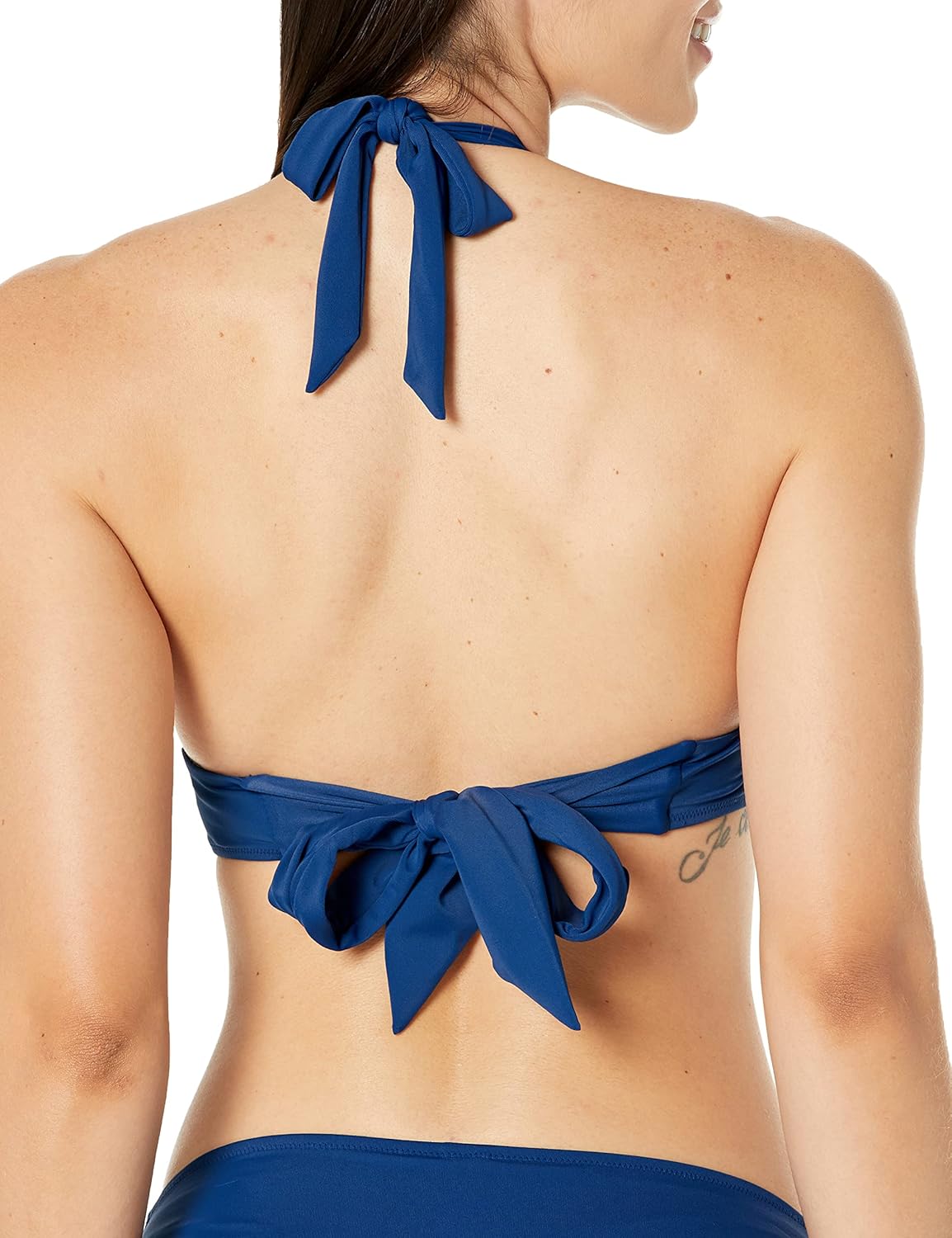 Thumbnail 3 de Amazon Essentials Damen Bikini-Badeanzug-Oberteil mit leichter Unterstützung und Neckholder (bis Übergröße erhältlich)