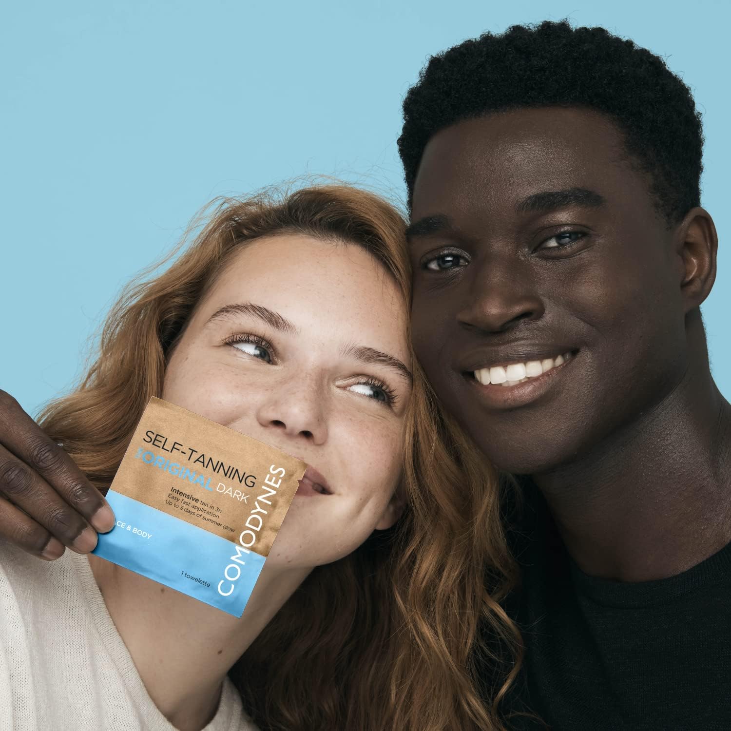 Thumbnail 3 de Comodynes Selbstbräunungstücher The Original Dark – natürliche Bräune für Gesicht, Hals und Dekolleté