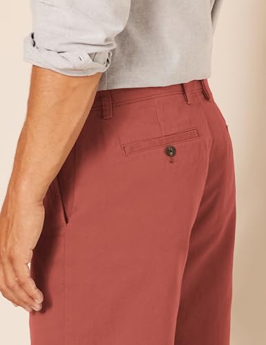 Thumbnail 3 de Amazon Essentials Pantalones Cortos Chinos de Corte Clásico de 23 cm para Hombre (Rouille, 31W)