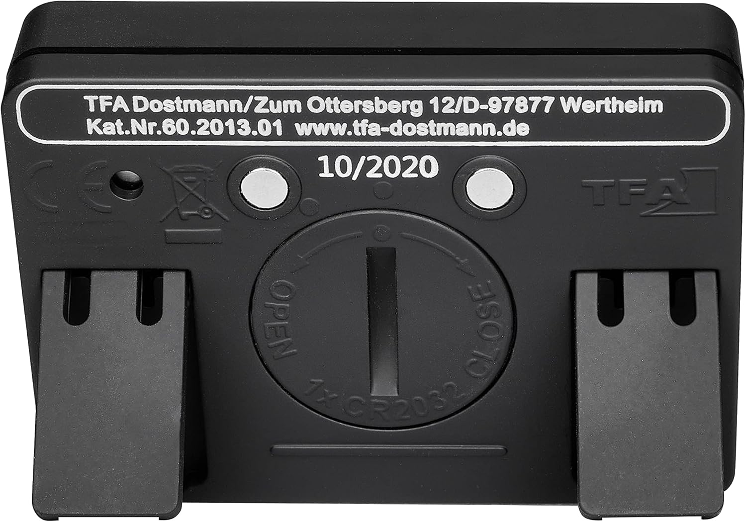 Detalle 2 de TFA Mini Digitaluhr 60.2013.01 für KFZ
