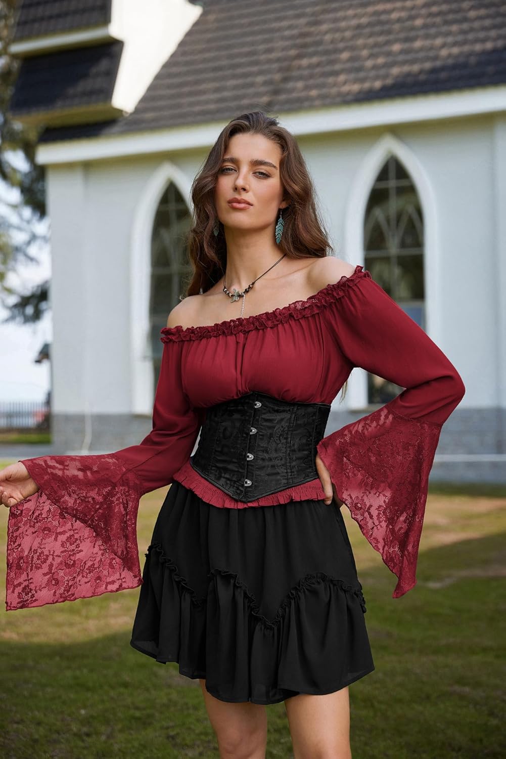 Thumbnail 5 de SCARLET DARKNESS Women's Renaissance Off-Shoulder Lace Top