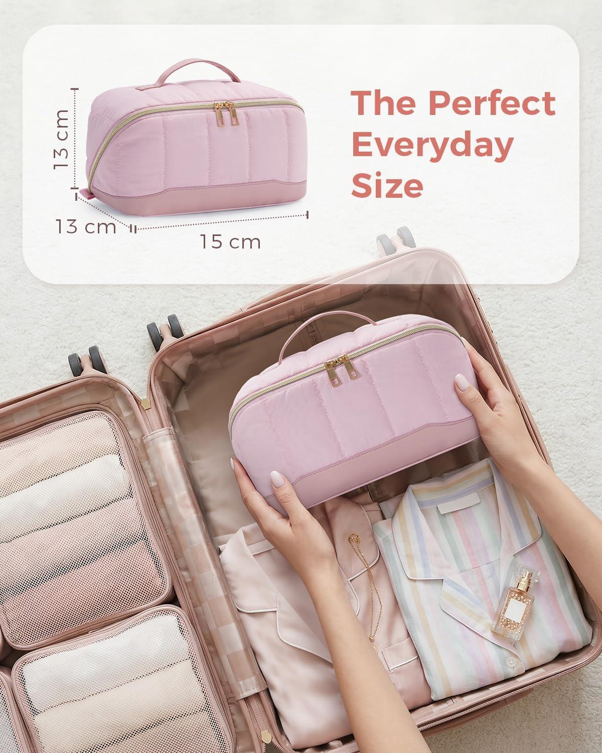 Detalle de Travel Makeup Bag Large Quilted Cosmetic Organizer with Brush Compartments & Handle (Pink) – Wide-Open Toiletry Bag