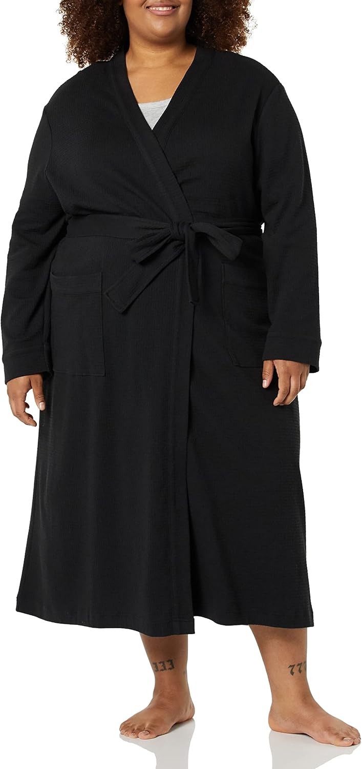 Detalle de Peignoir long en tissu nid d’abeille léger Amazon Essentials pour femme (grandes tailles)