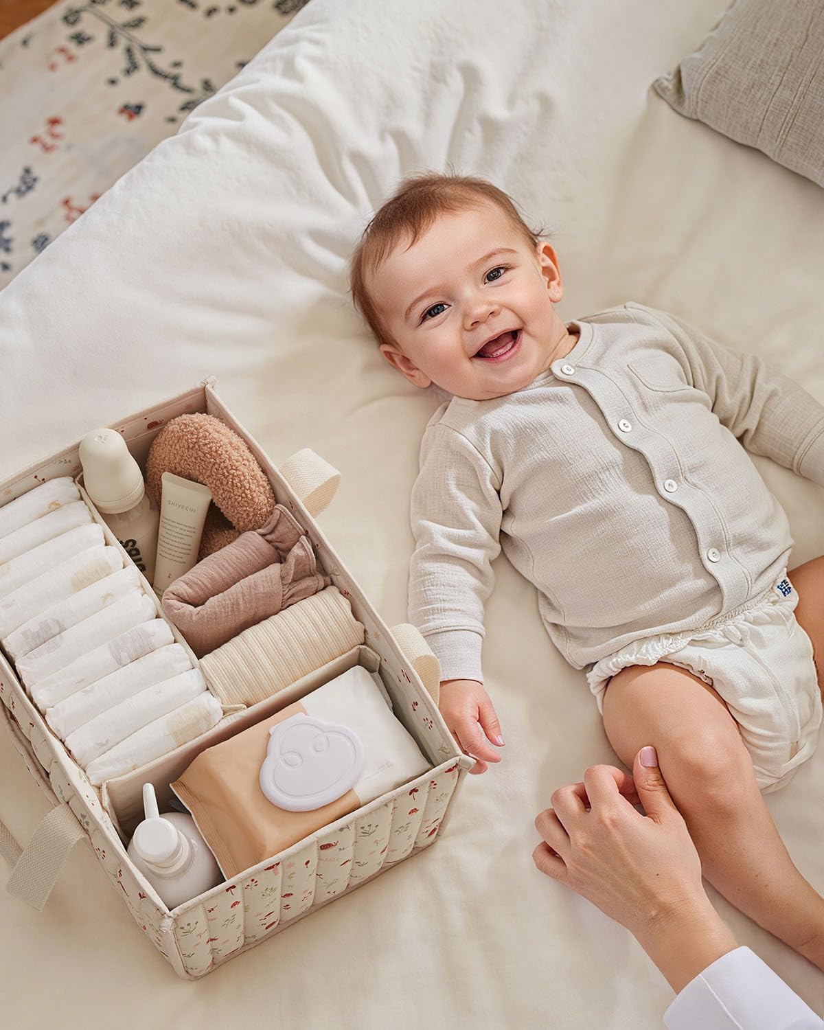 Thumbnail 5 de Blissful Diary Organizer per pannolini: Caddy floreale, organizer per fasciatoio e cesto per neonati
