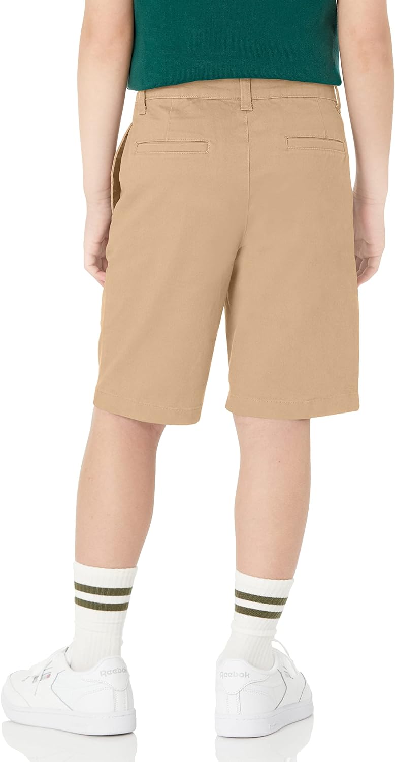 Detalle de Amazon Essentials Jungen Gewebte Uniform-Shorts mit Flacher Vorderseite (knitterfrei) – schlichte Chino-Shorts für Schule und Alltag