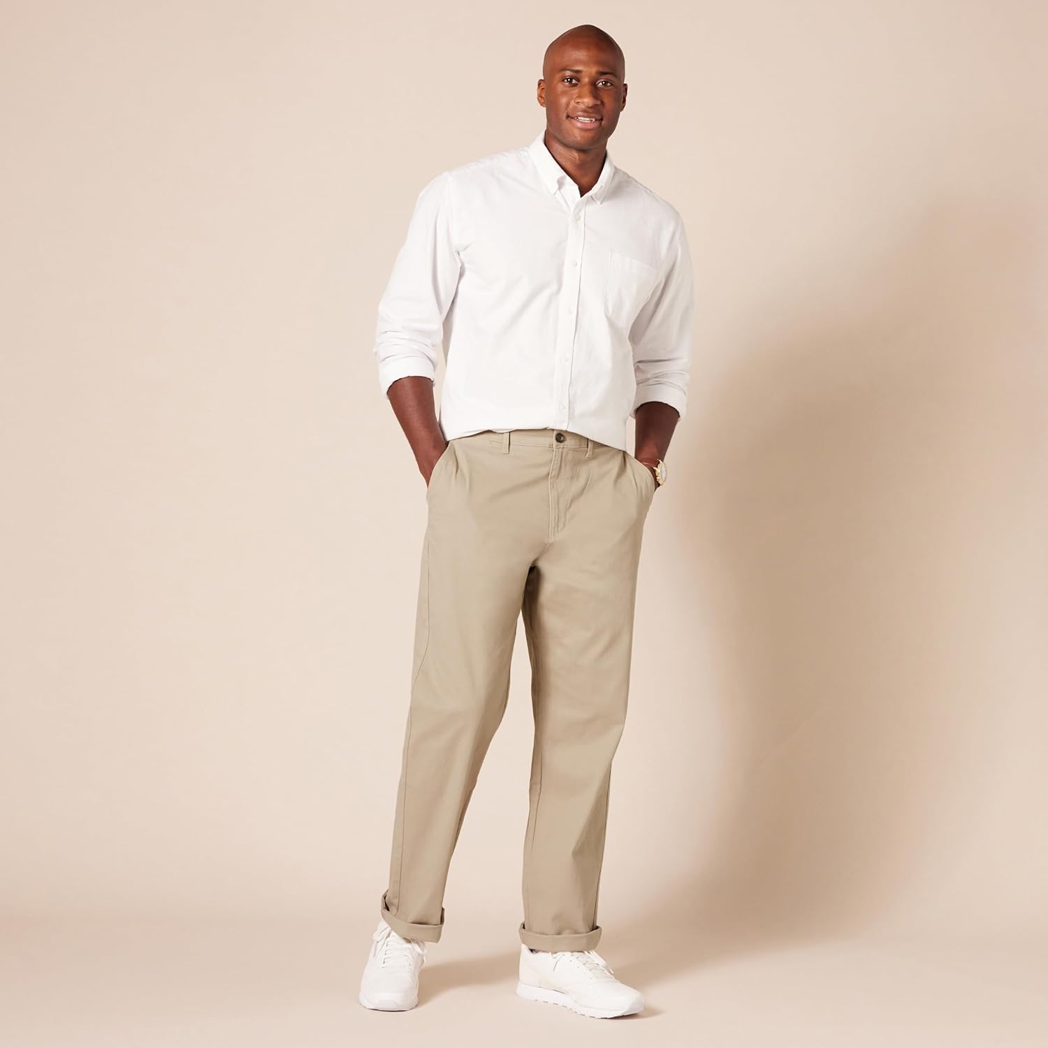 Thumbnail 2 de Amazon Essentials Men’s Classic-Fit Casual Stretch Chino Trousers (Khaki)