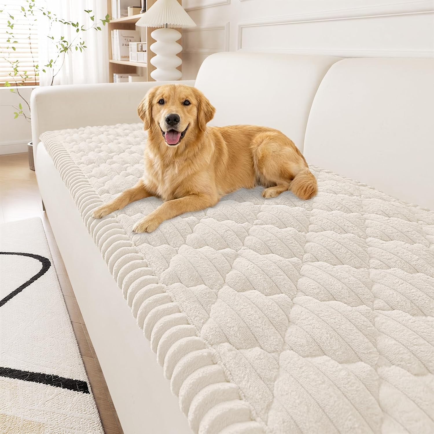 Detalle de Smiry Pet Couch Covers for Dogs – Washable, Non-Slip Fuzzy Sofa Cover (White, 27.6" x 59")