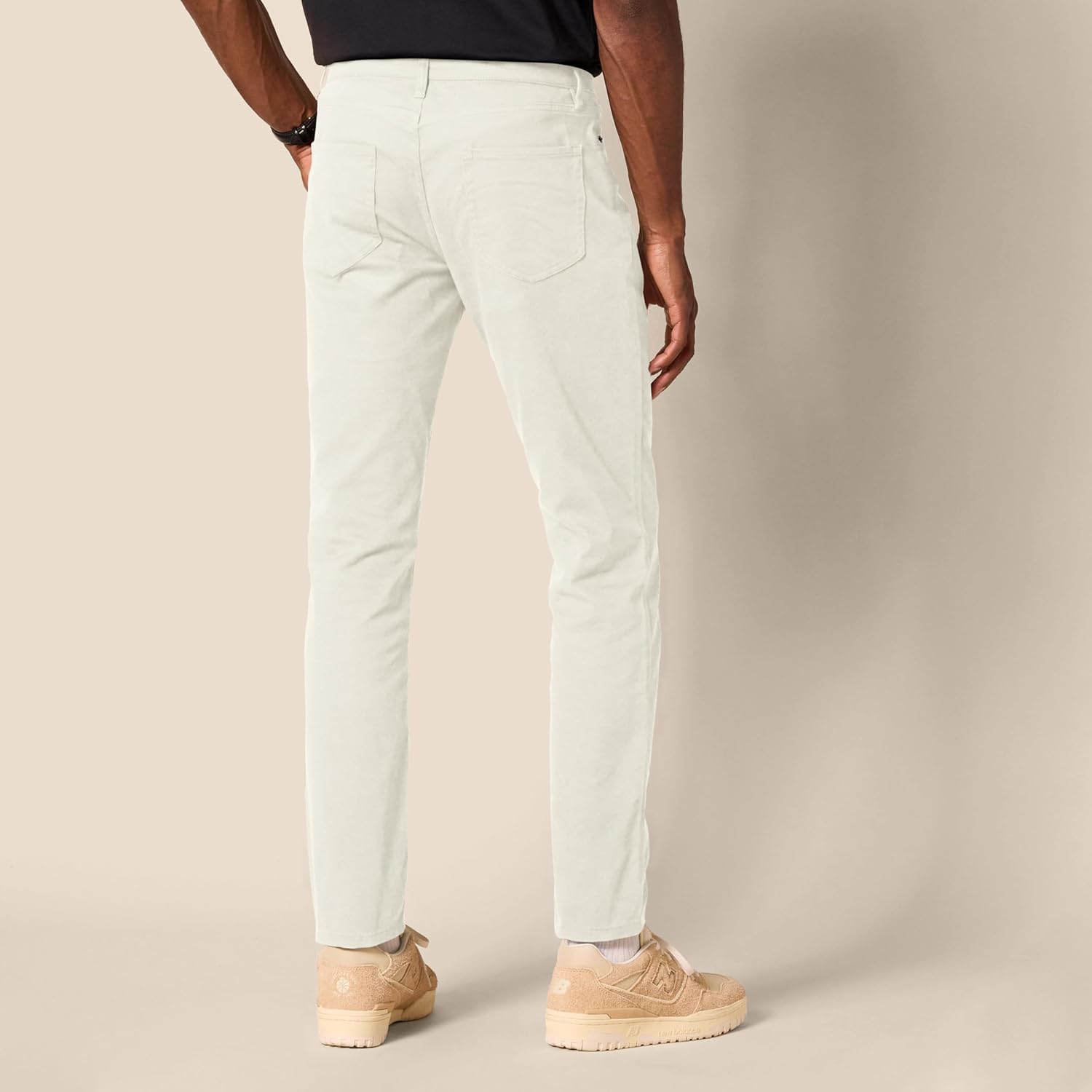 Thumbnail 1 de Amazon Essentials Men’s Slim-Fit 5-Pocket Stretch Twill Trousers